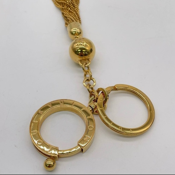 Auth Louis Vuitton Portecle Gold Color
Key Ring/Holder W/Box - Picture 8 of 10